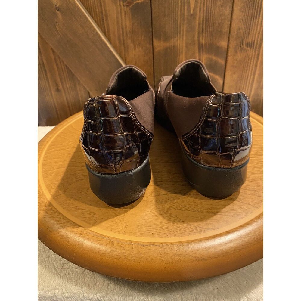 Clarks Gael Beam Casual Comfort Slip On Loafer Size 8.5M Brown Copper EUC - Picture 4 of 7